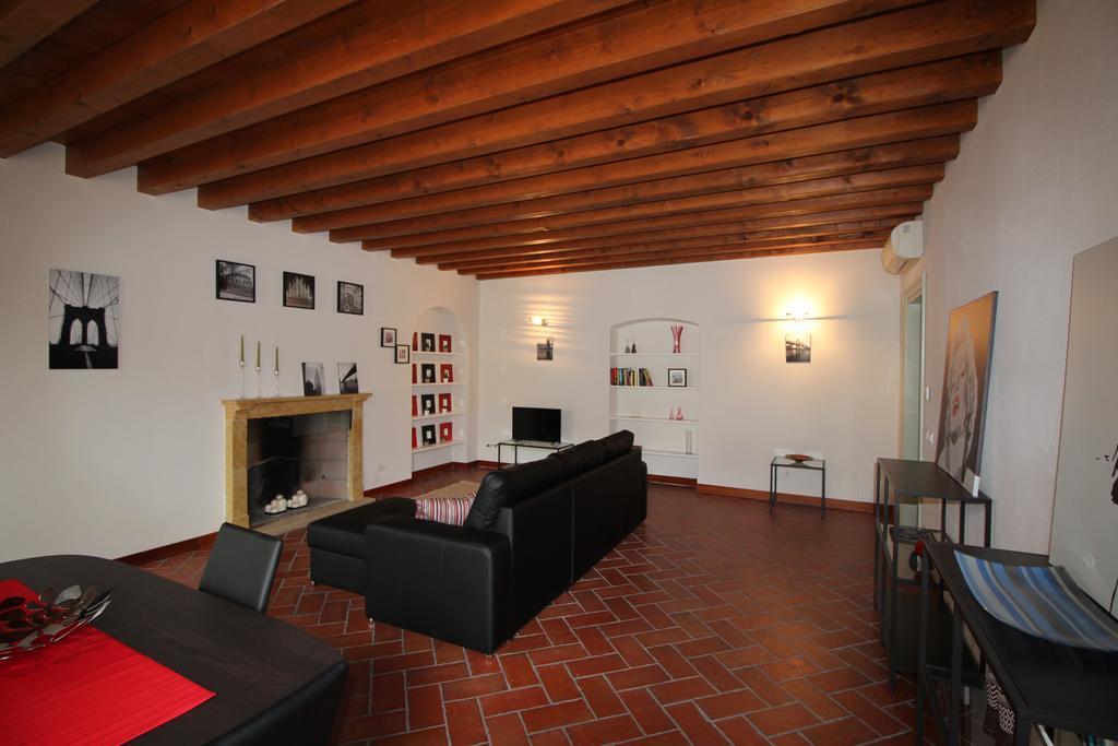 Eleganti Dimore Brescia Extérieur photo